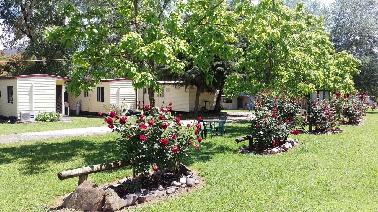 Khancoban Lakeside Caravan Park المظهر الخارجي الصورة