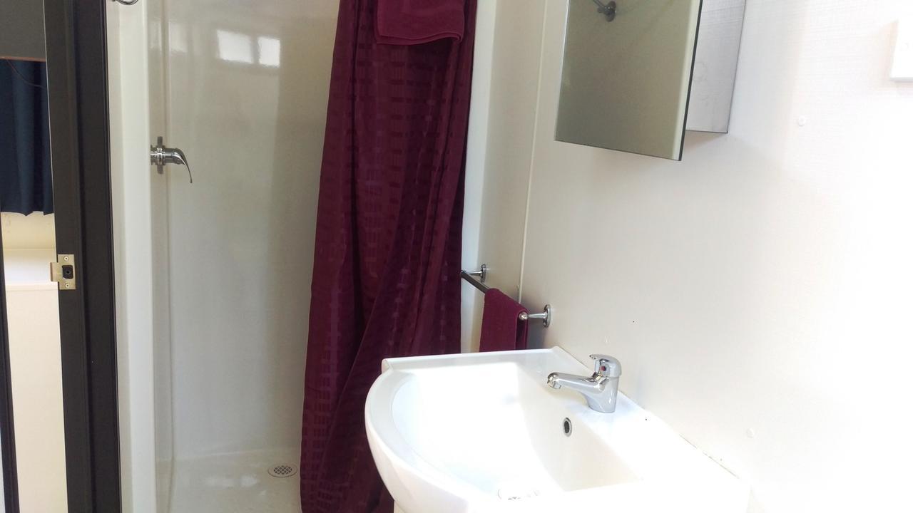 Khancoban Lakeside Caravan Park المظهر الخارجي الصورة
