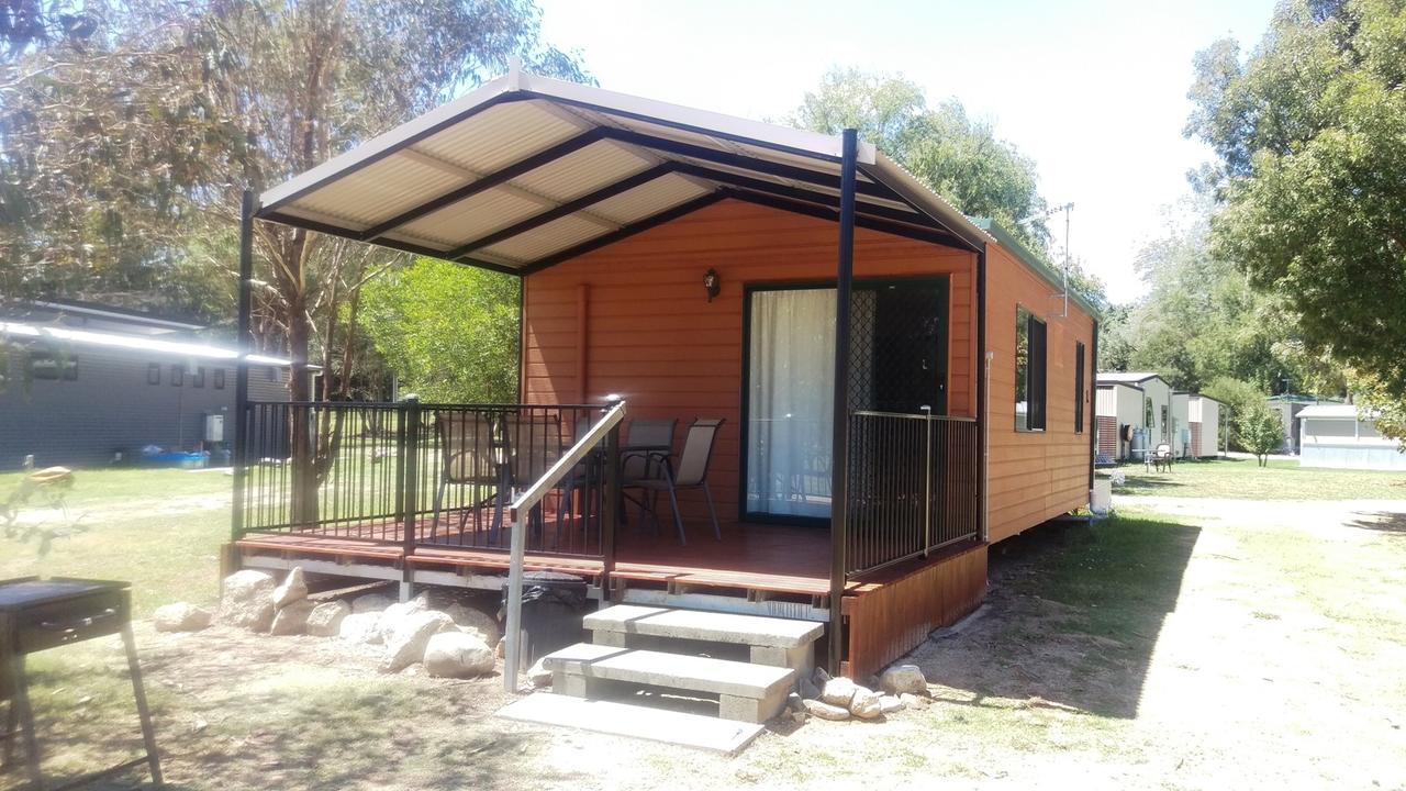 Khancoban Lakeside Caravan Park المظهر الخارجي الصورة