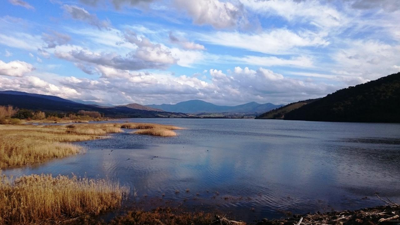 Khancoban Lakeside Caravan Park المظهر الخارجي الصورة